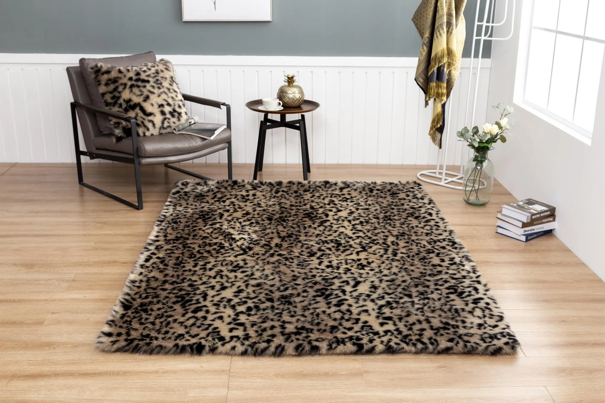 LUXURY Area Rug - 5' x 7' - LX0657